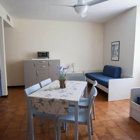 Rta Marina Aparthotel 3*