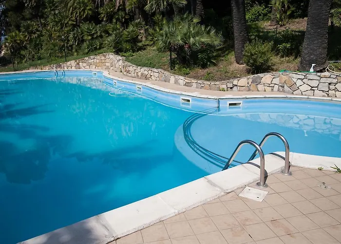 Aparthotel Rta Marina 3*